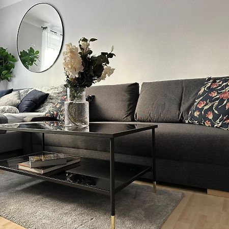 וינה Balcony Apartment, 1 Min To U1 Reumannplatz מראה חיצוני תמונה