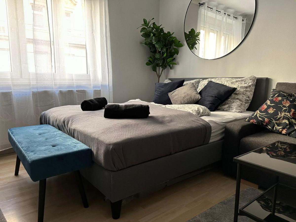 וינה Balcony Apartment, 1 Min To U1 Reumannplatz מראה חיצוני תמונה