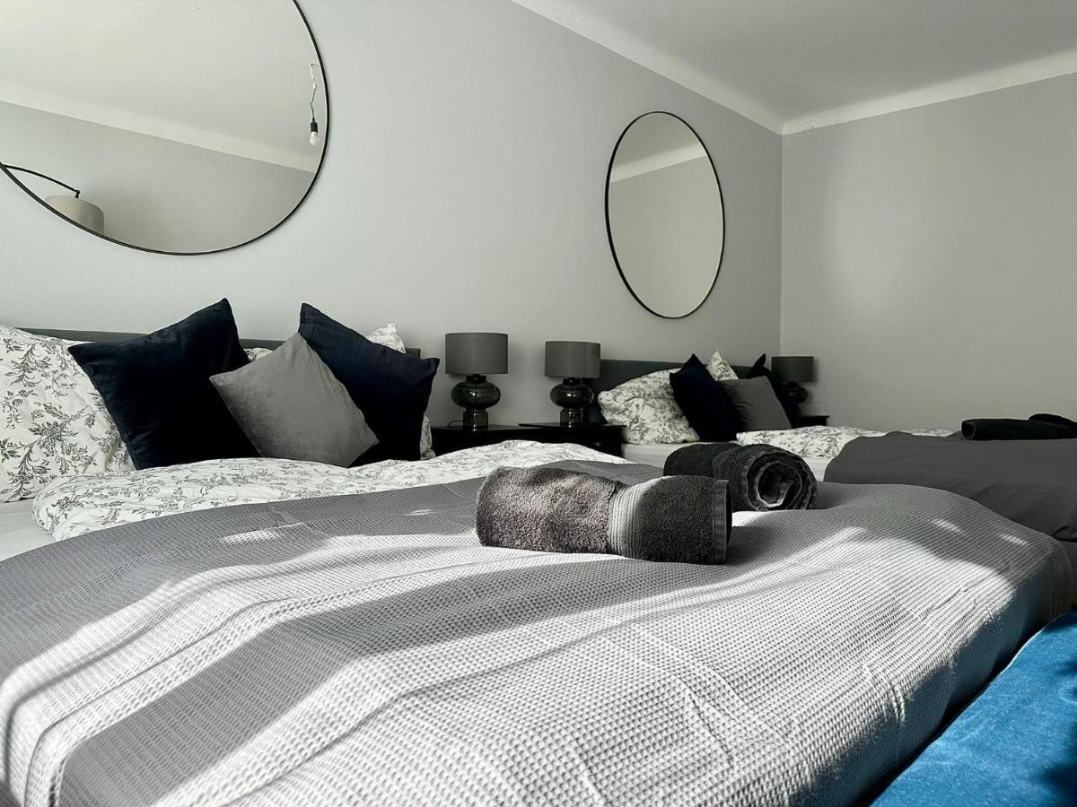 וינה Balcony Apartment, 1 Min To U1 Reumannplatz מראה חיצוני תמונה