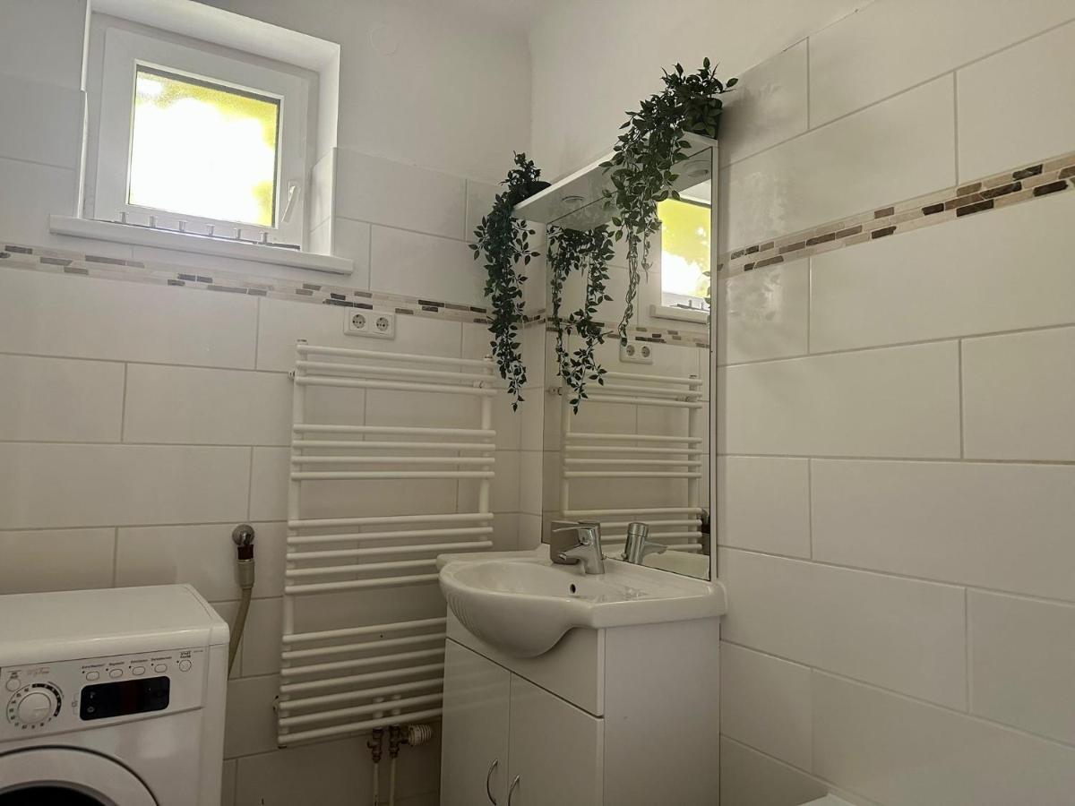 וינה Balcony Apartment, 1 Min To U1 Reumannplatz מראה חיצוני תמונה